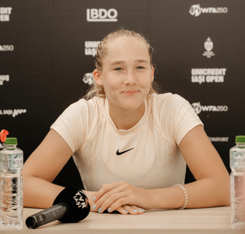 Mirra Andreeva: Când ești un străin, vrei să fii acolo (în WTA Tour).